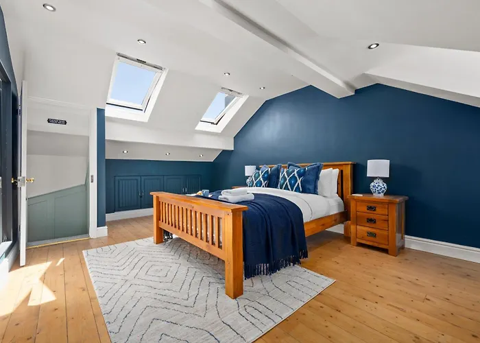 Gorgeous - 3 Bedrooms Feriehus